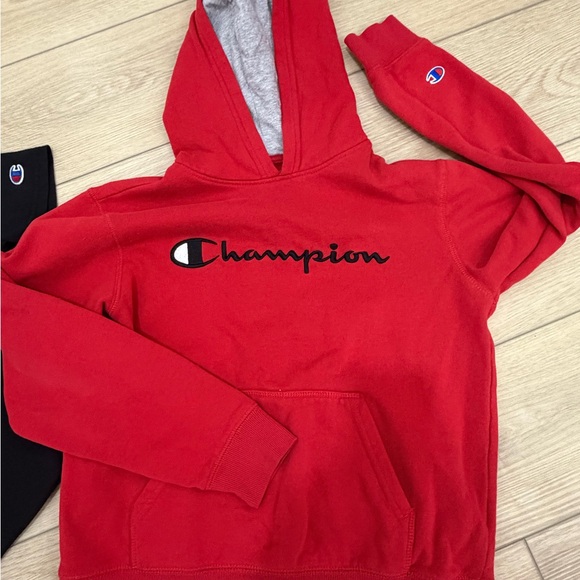 Champion Kids Hoodie & Tee Bundle – Red Hoodie & Black Tee   Size Large - Picture 2 of 5